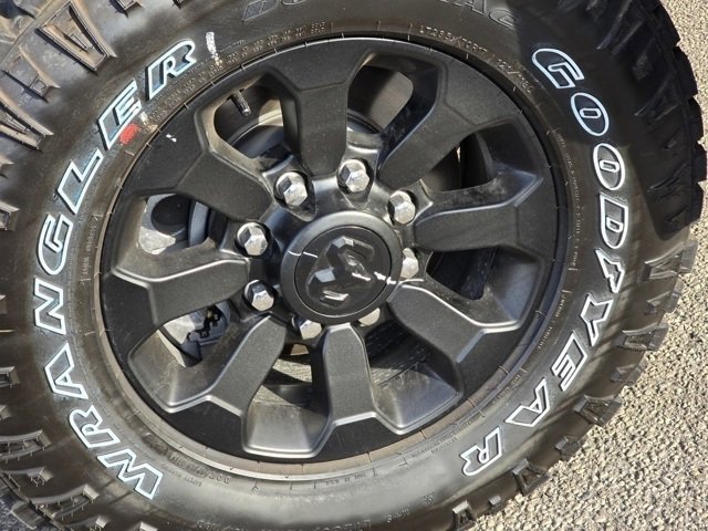 Used 2024 Ceramic Gray Clearcoat Ram Power Wagon image 25