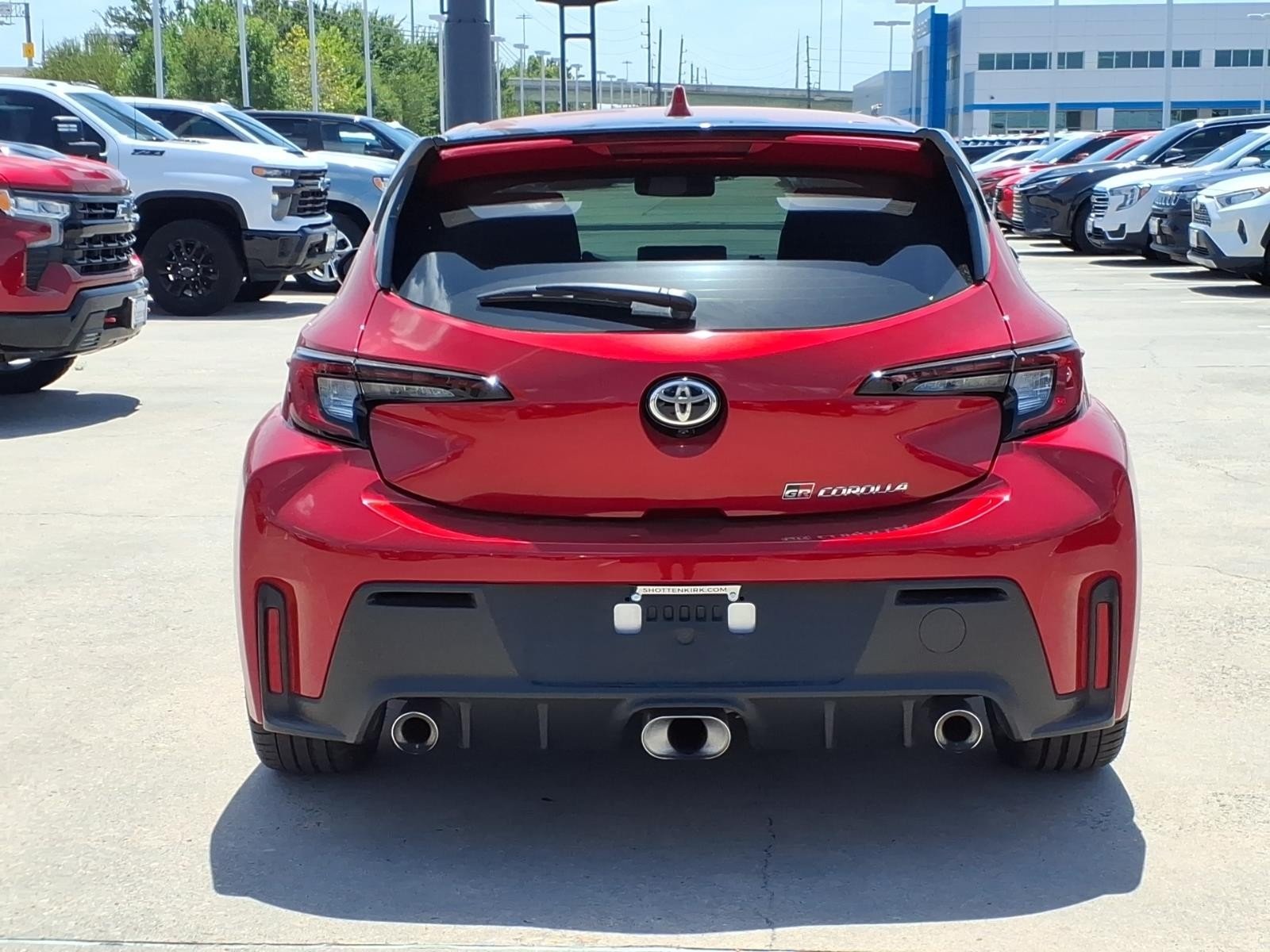 2025 Toyota GR Corolla Core - Photo 6