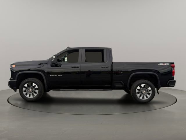 Used 2024 Black Chevrolet Custom image 4