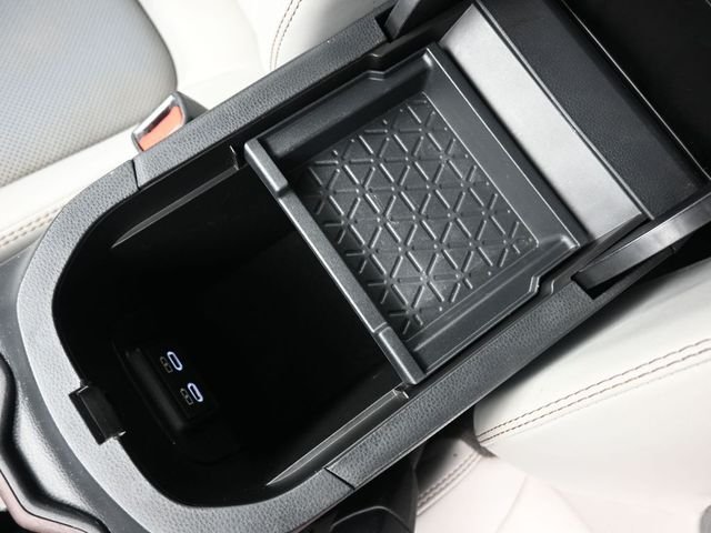 2023 Toyota RAV4 Limited - Photo 19