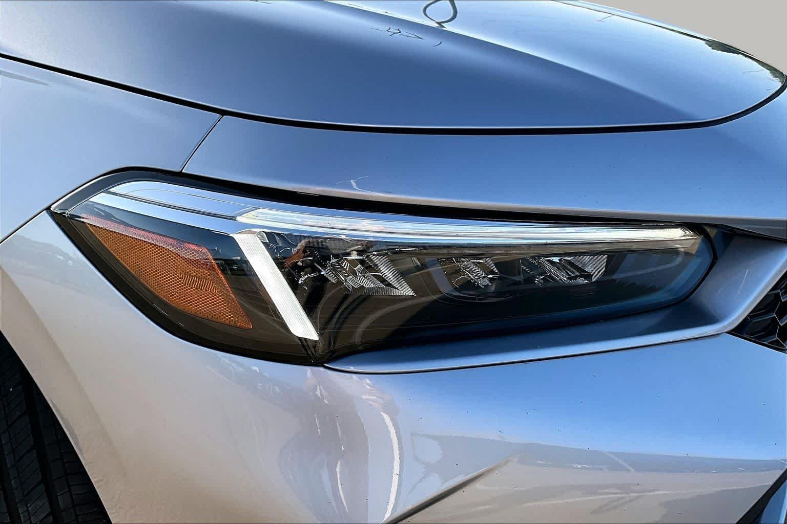 Certified Used 2026 Solar Silver Metallic Honda FWD Touring Hybrid image 27