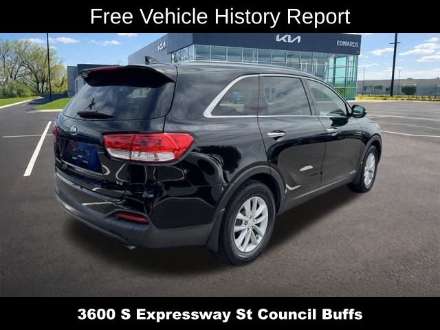 Used 2018 Black Kia LX image 3