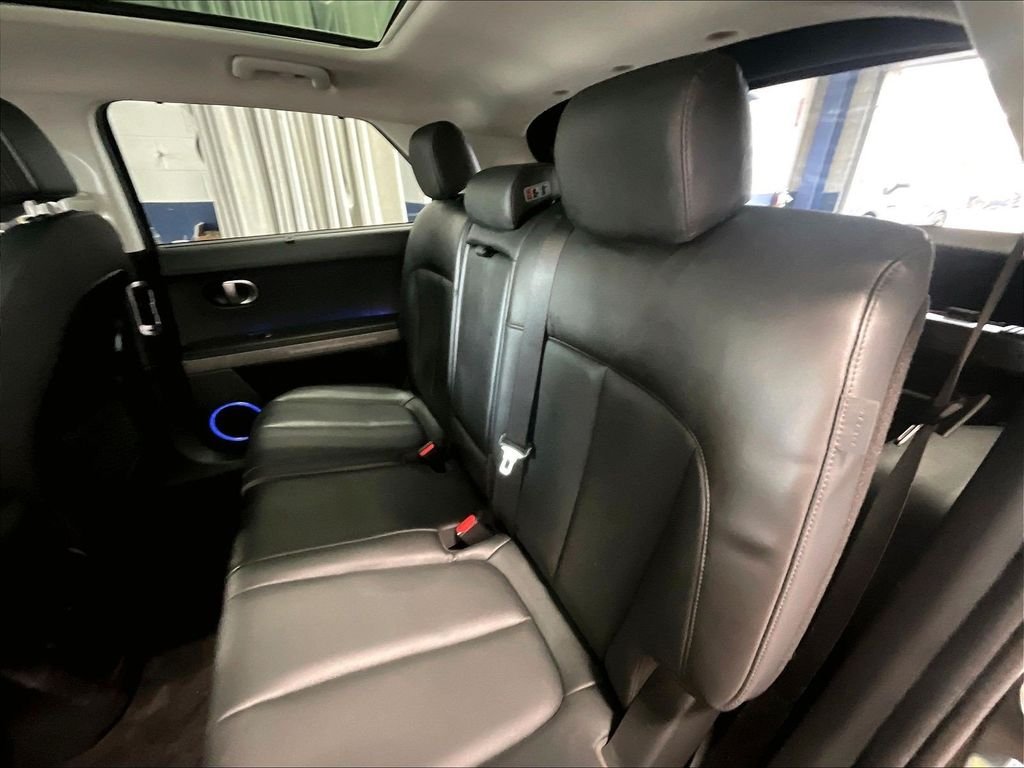 Used 2024 Black Hyundai Limited image 15