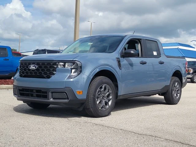 New 2026 Azure Gray Metallic Ford XLT image 30