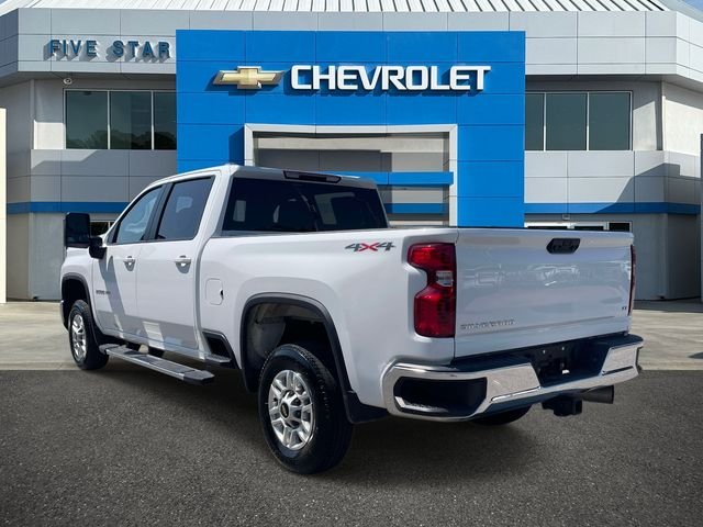 Used 2025 White Chevrolet LT image 4