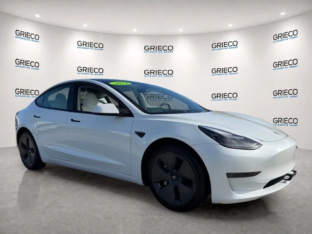 2023 Tesla Model 3 Base