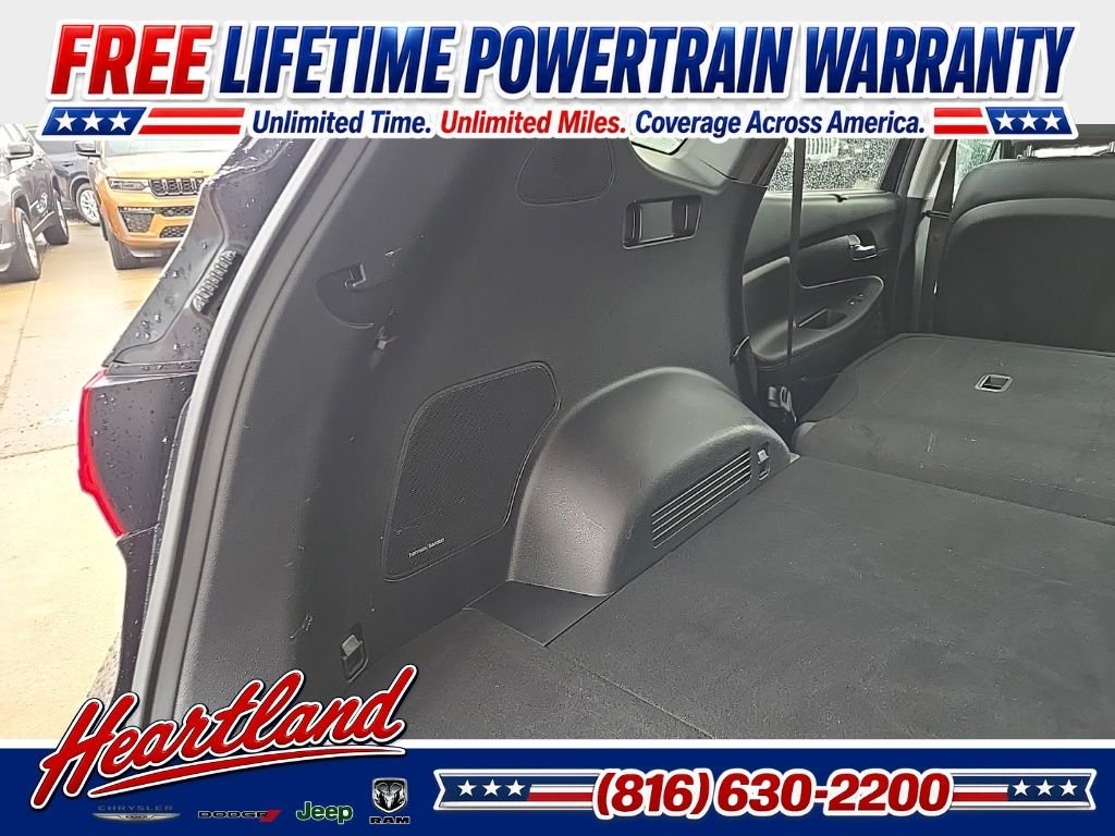 Used 2022 Black Hyundai Limited image 92