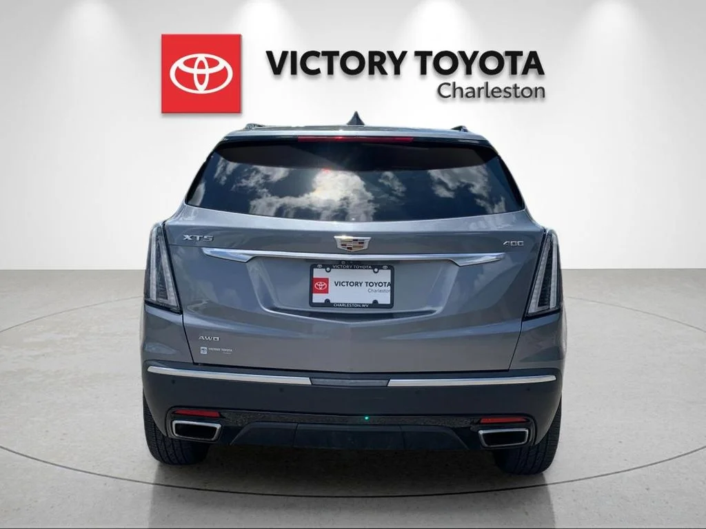 Used 2020 Gray Cadillac Sport image 4