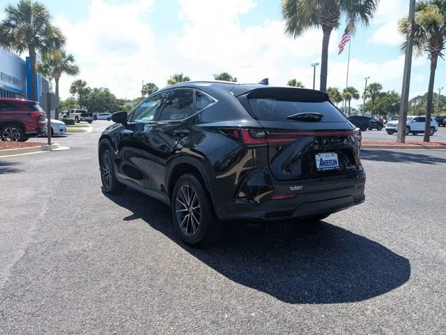 Used 2024 Black Lexus NX 250 Premium image 5