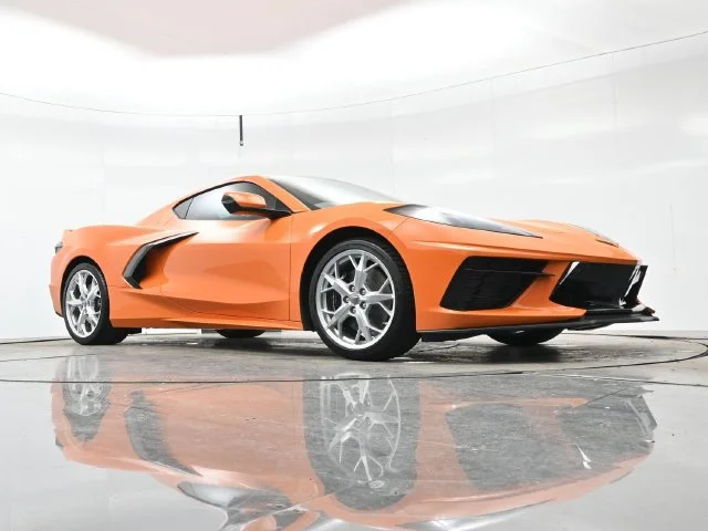 Used 2023 AMPLIFY ORANGE TINTCOAT Chevrolet 3LT image 21