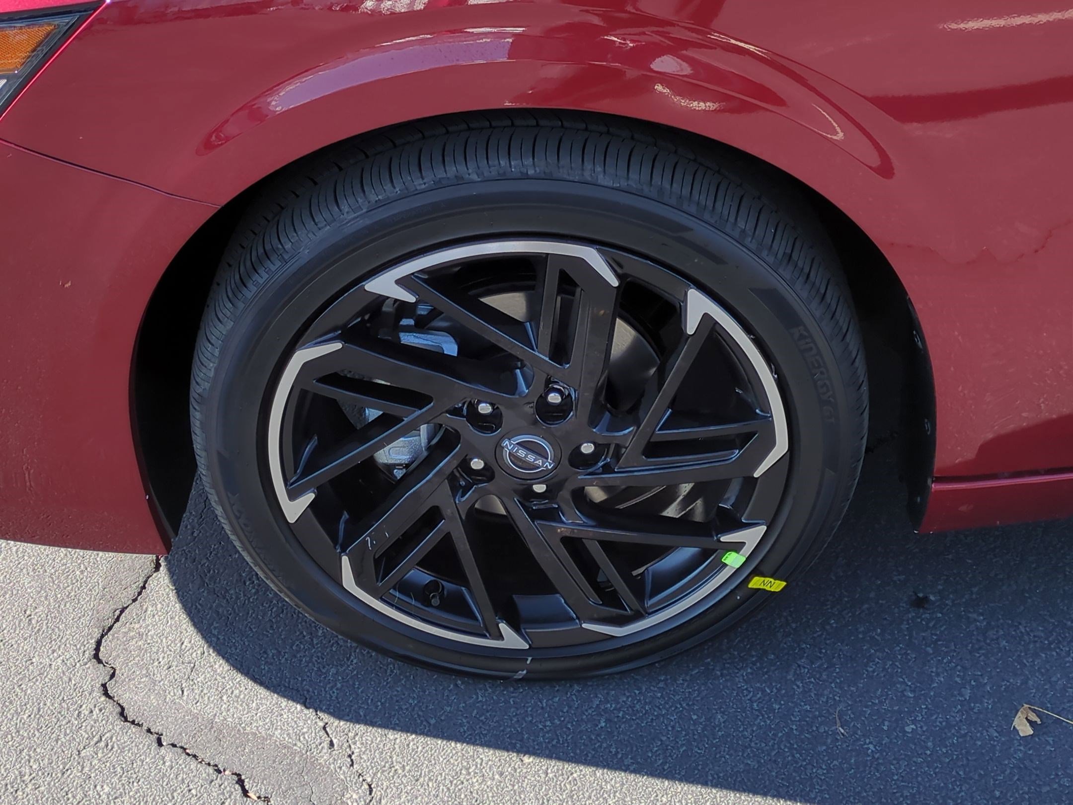 New 2026 Scarlet Ember Tintcoat Nissan SR image 17