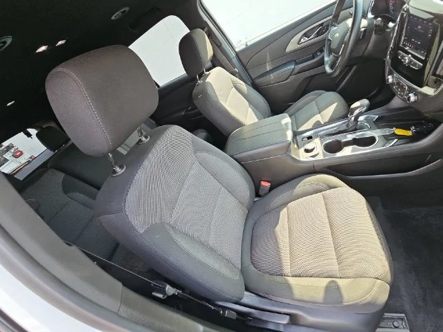 Used 2023 White Chevrolet LT image 37