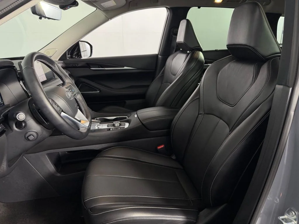 Certified Used 2025 Gray INFINITI Sensory image 23