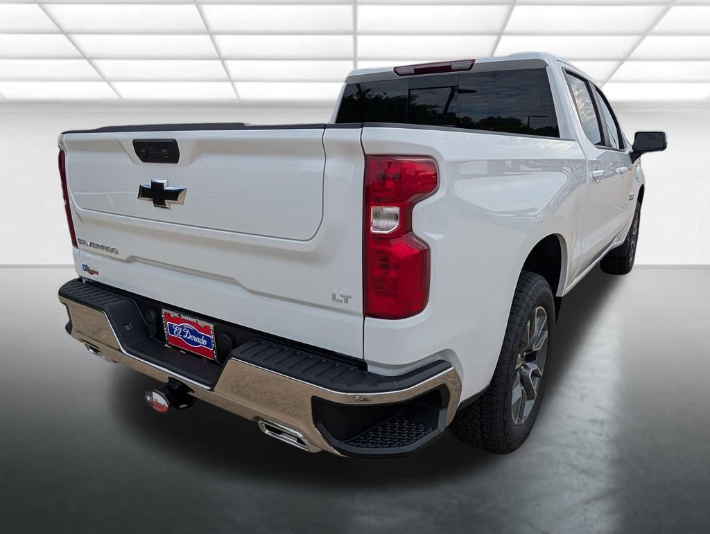 New 2026 Summit White Chevrolet LT image 30