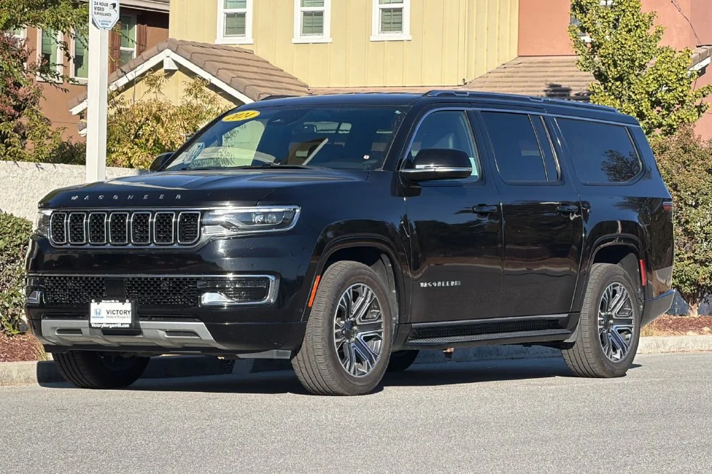 Used 2024 Diamond Black Jeep Series II image 8