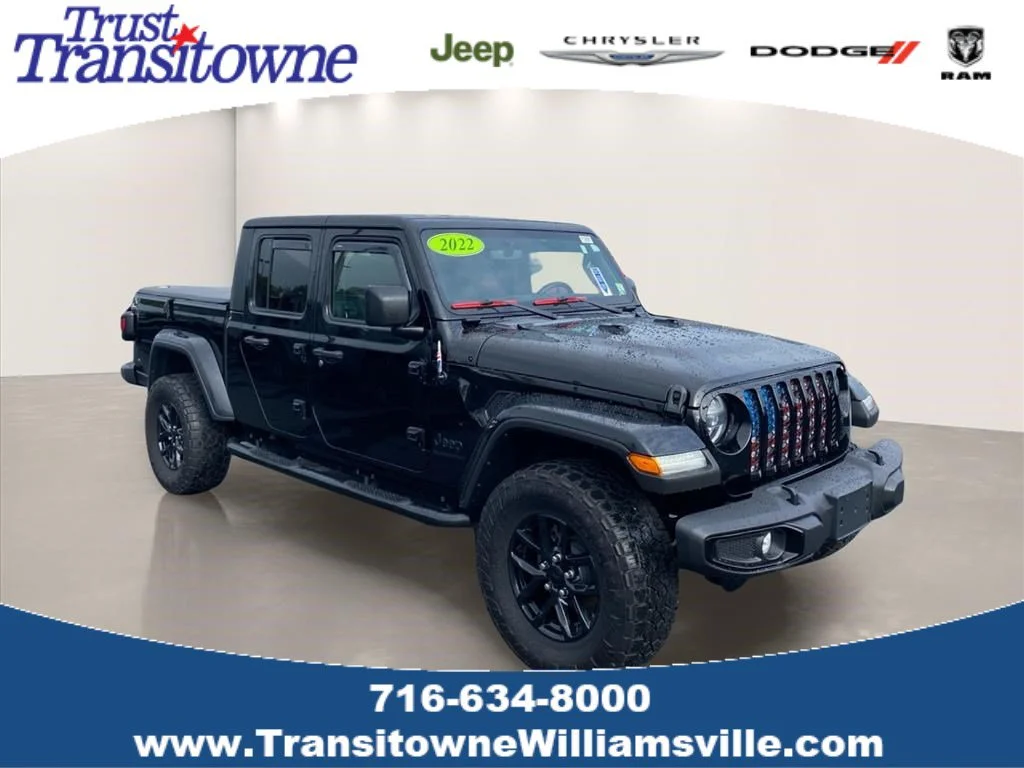 Used 2022 Black Clearcoat Jeep Altitude image 1