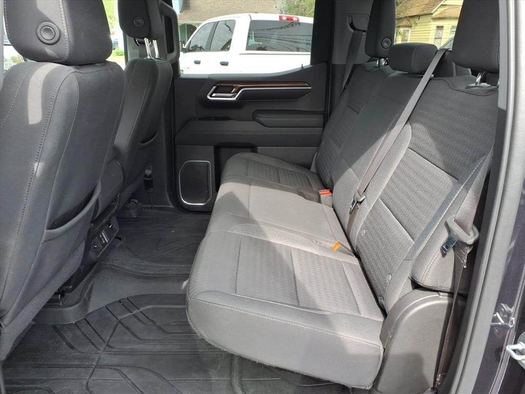 Used 2022 Dark Ash Metallic Chevrolet LT image 6