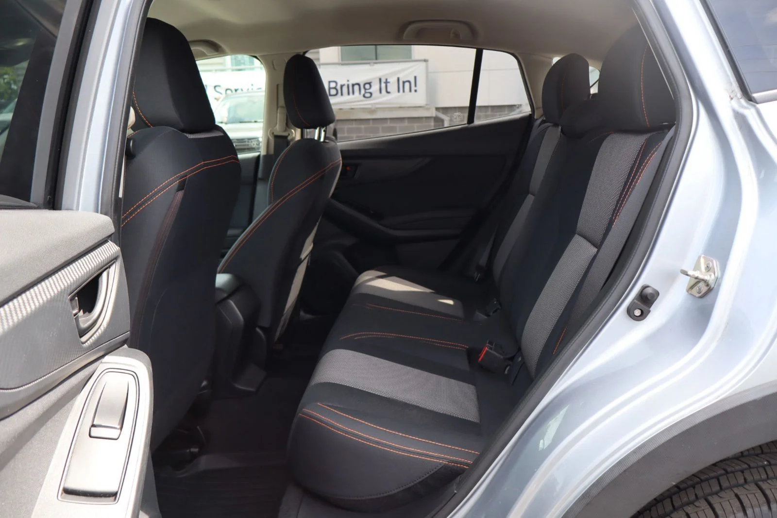 Used 2018 Ice Silver Metallic Subaru 2.0i Premium image 28