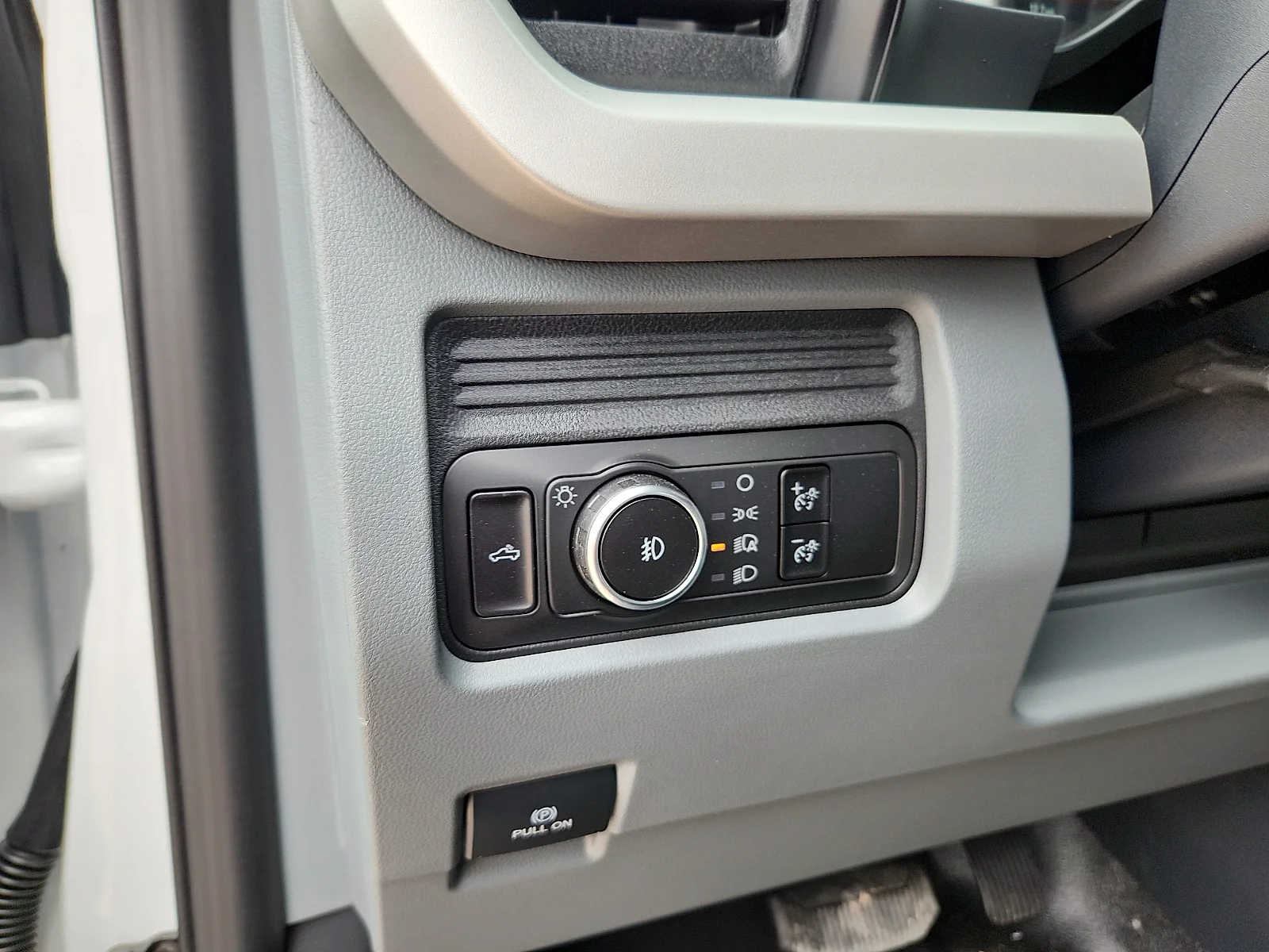New 2026 Oxford White Ford F-250® XL image 16