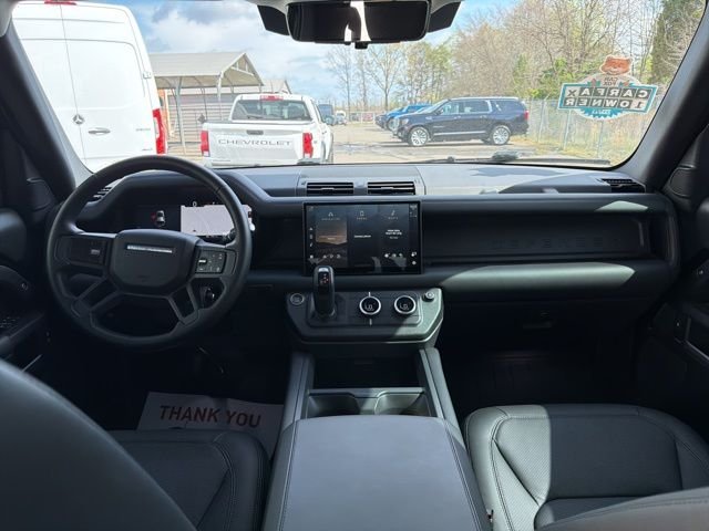 2025 Land Rover Defender S - Photo 20