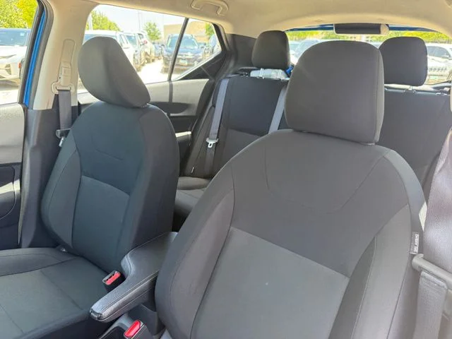 Used 2025 Electric Blue Metallic Nissan S image 13