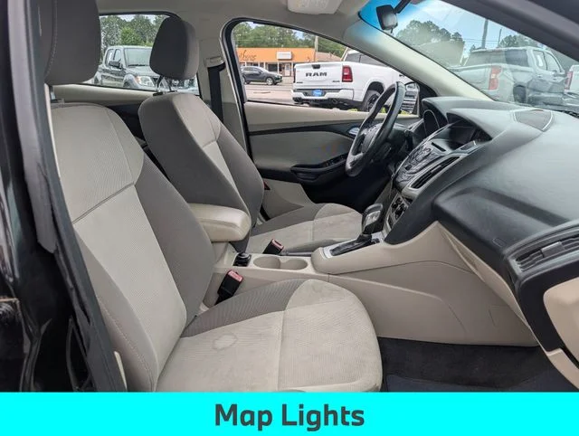 Used 2012 Black Ford SE image 26