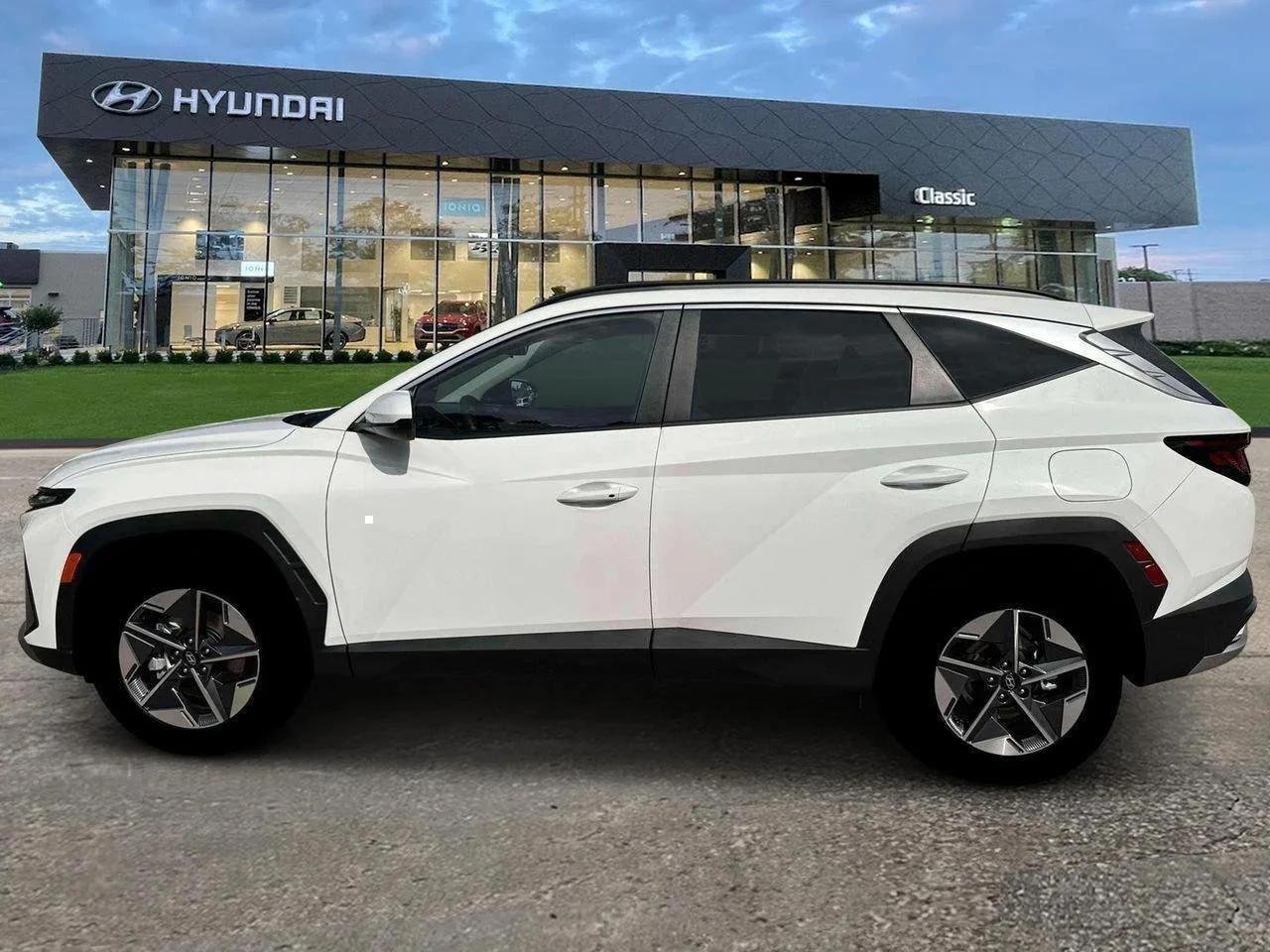 New 2026 Serenity White Pearl Hyundai SEL image 3