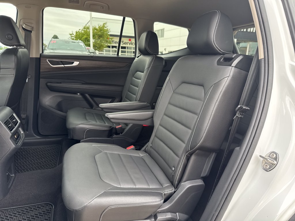 2024 Volkswagen Atlas SEL - Photo 33