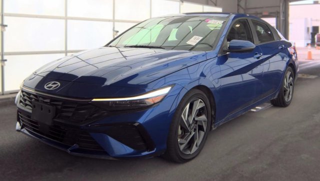 2025 Hyundai Elantra Limited