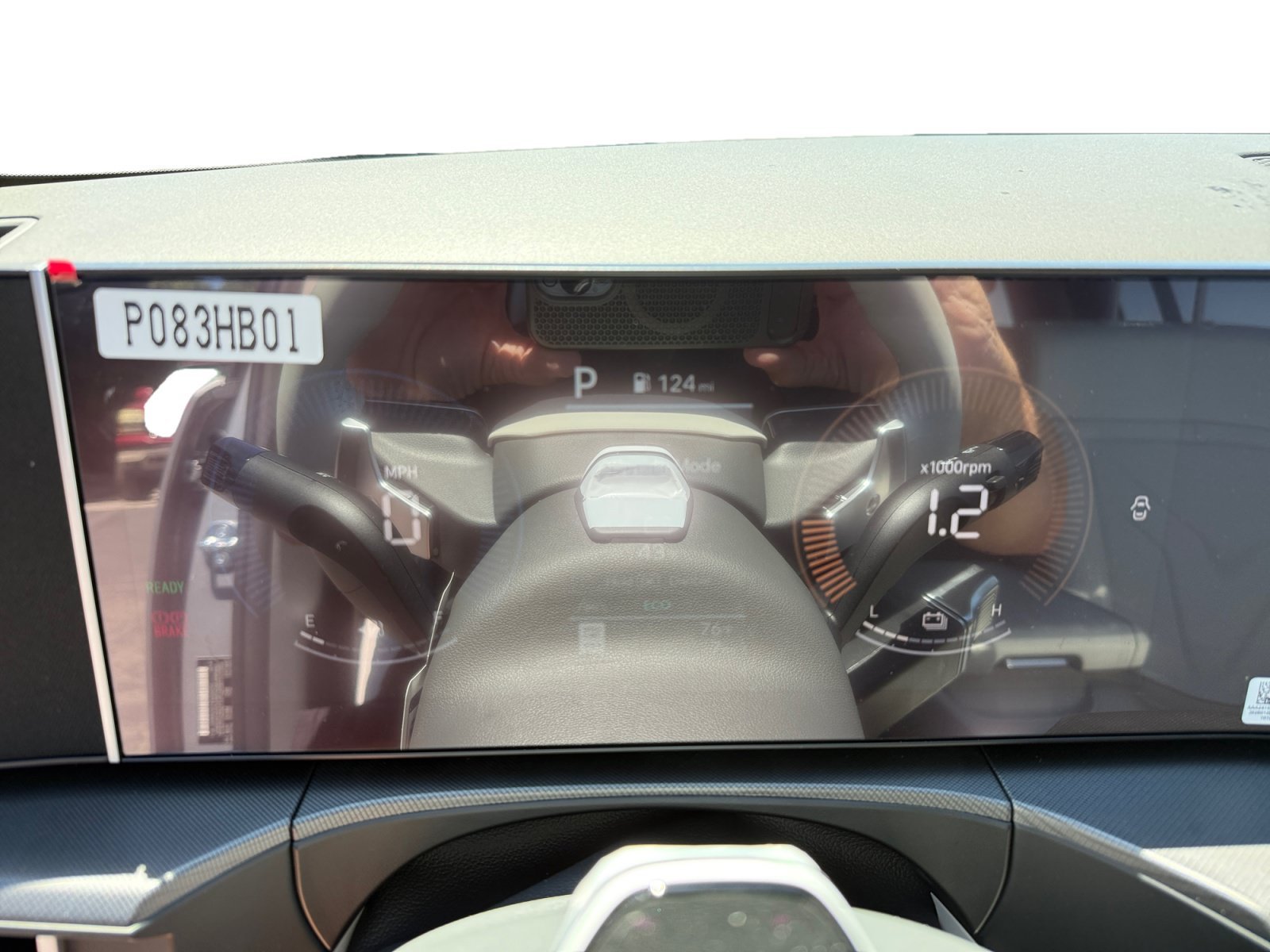 New 2026 Shimmering Silver Hyundai SEL image 11