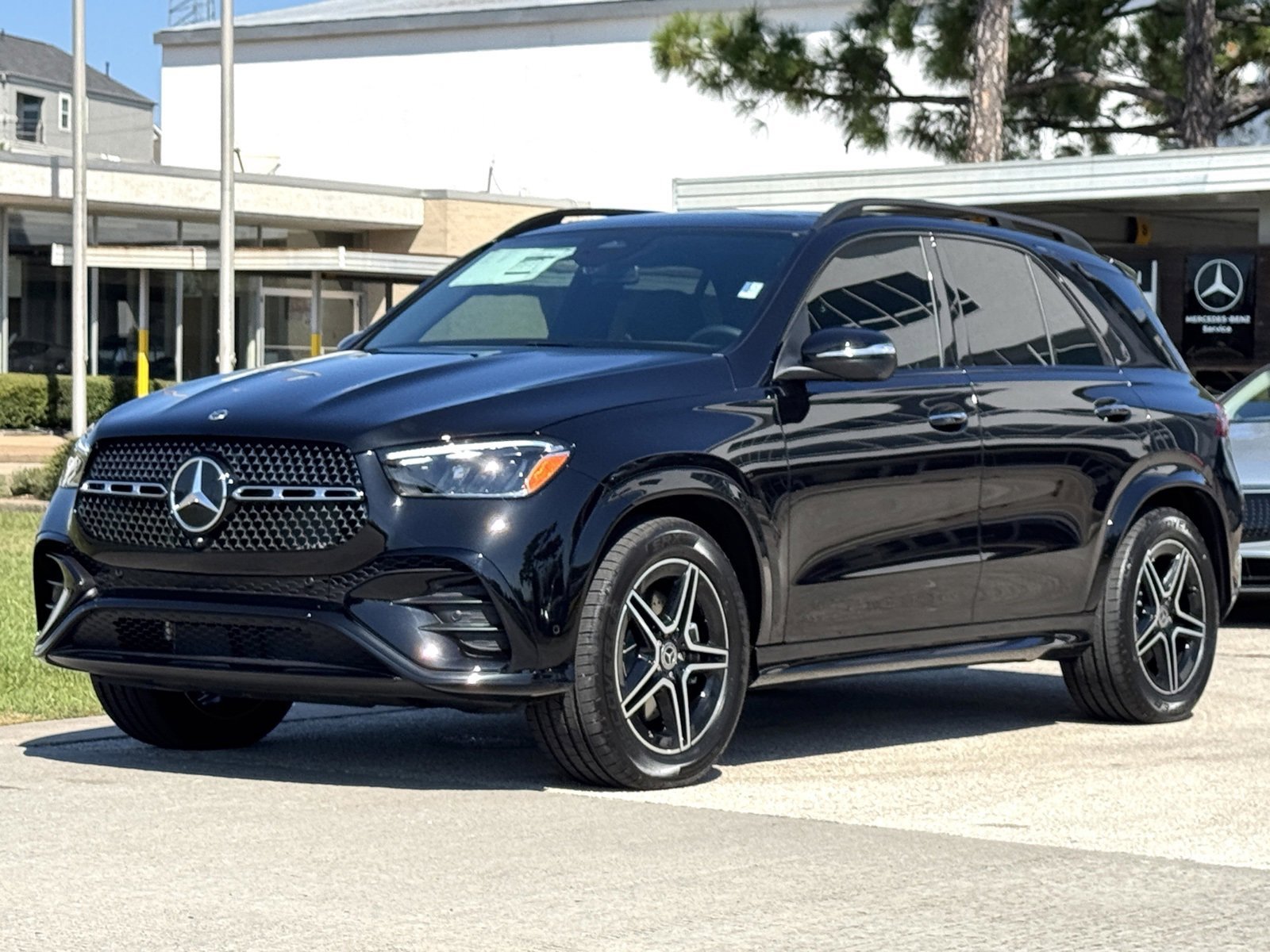 New 2026 Obsidian Black Metallic Mercedes-Benz GLE 350 image 29