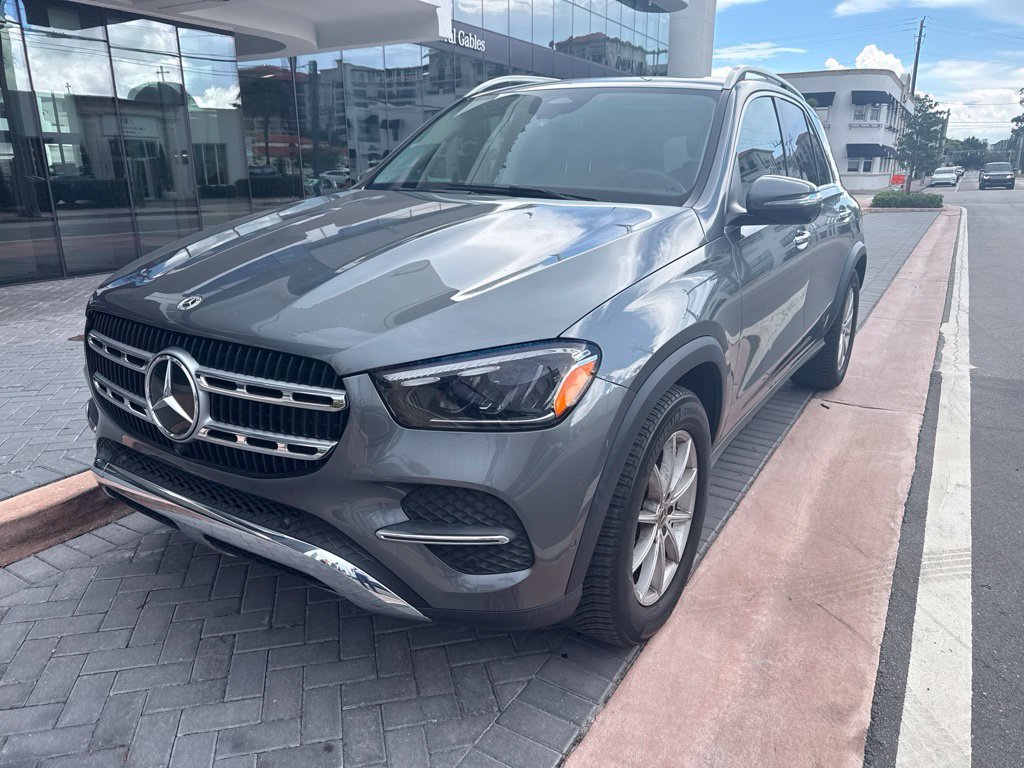 Certified Used 2024 Gray Mercedes-Benz GLE 350 image 3