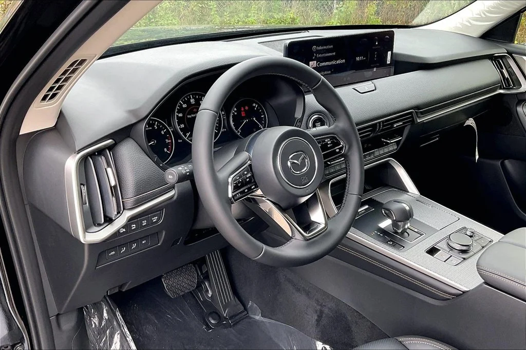 2026 Mazda CX-70 Preferred Package - Photo 8