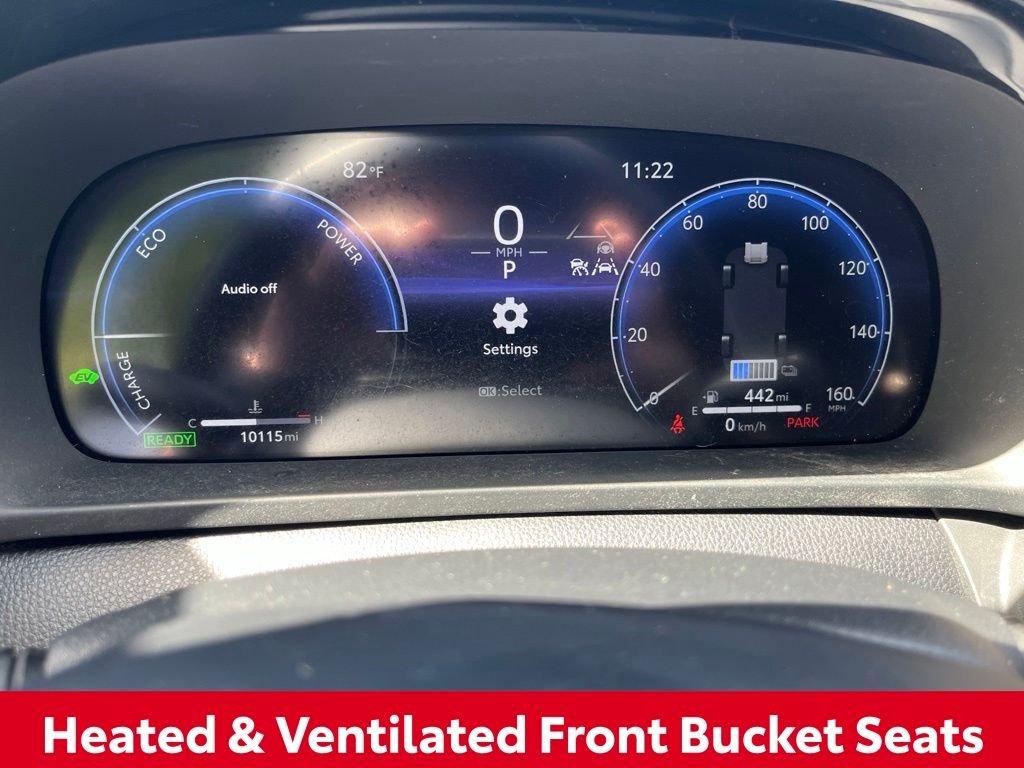 Used 2025 White Toyota XLE image 19