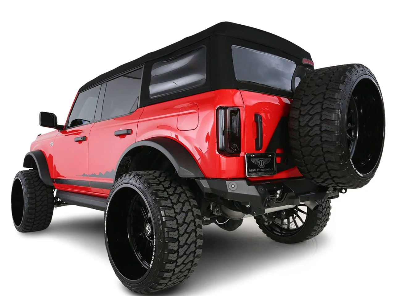 Used 2023 Red Ford Wildtrak image 9