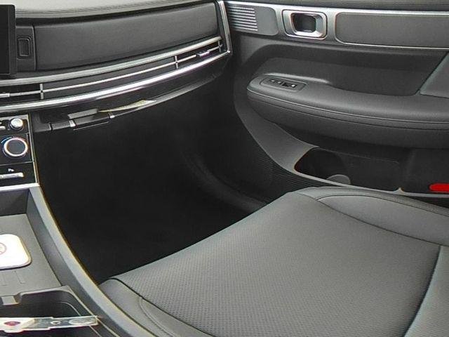 New 2027 Silver Hyundai SEL AWD image 38