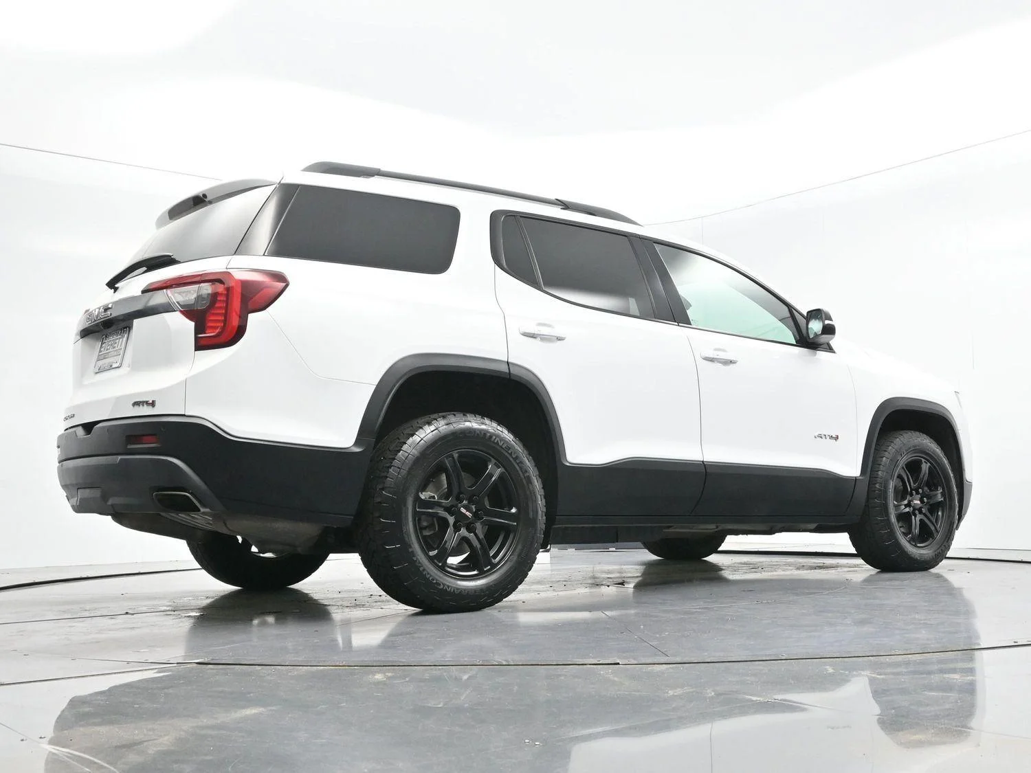 Used 2023 Summit White GMC AT4 image 50