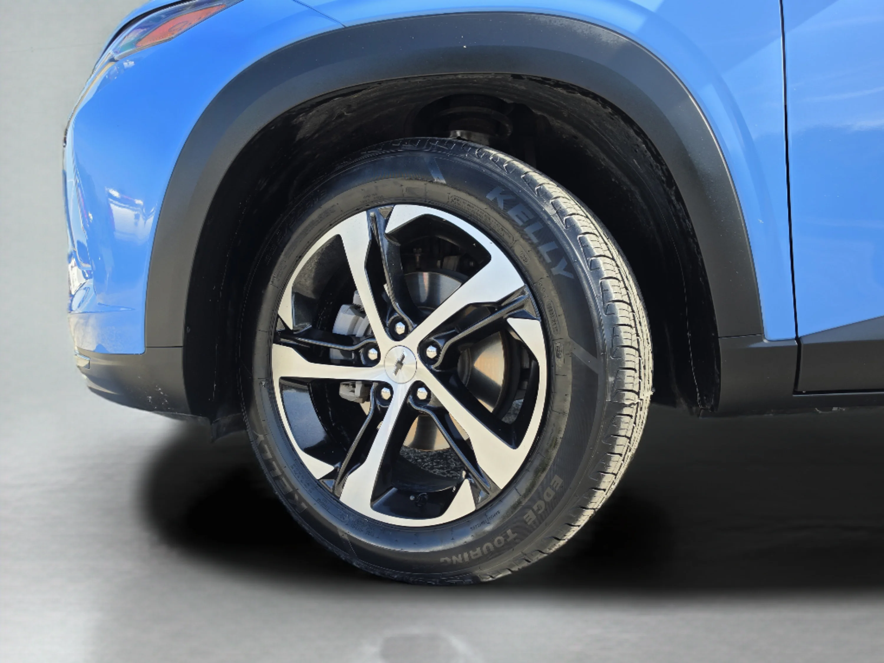 Used 2024 Fountain Blue Chevrolet 1RS image 37