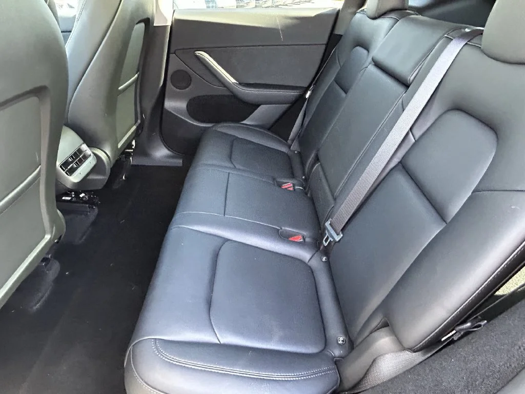 Used 2023 Solid Black Tesla Standard Range image 12