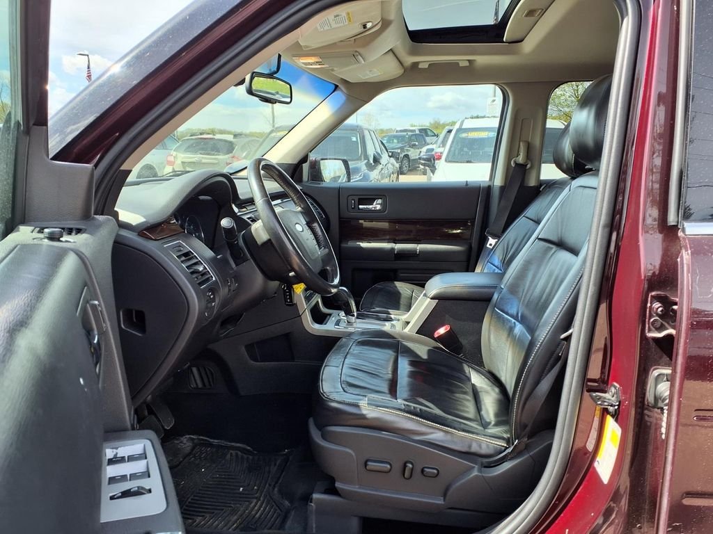 Used 2011 Red Ford SEL image 13