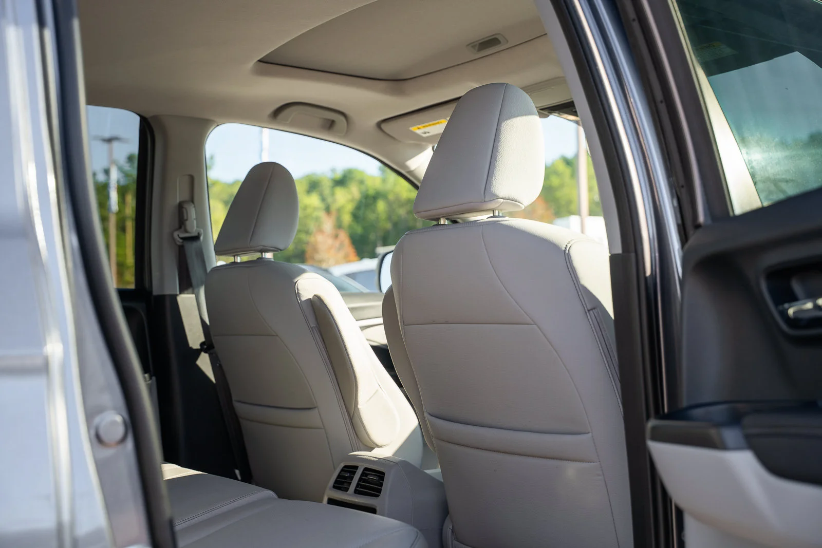 Used 2023 Gray Honda RTL image 13
