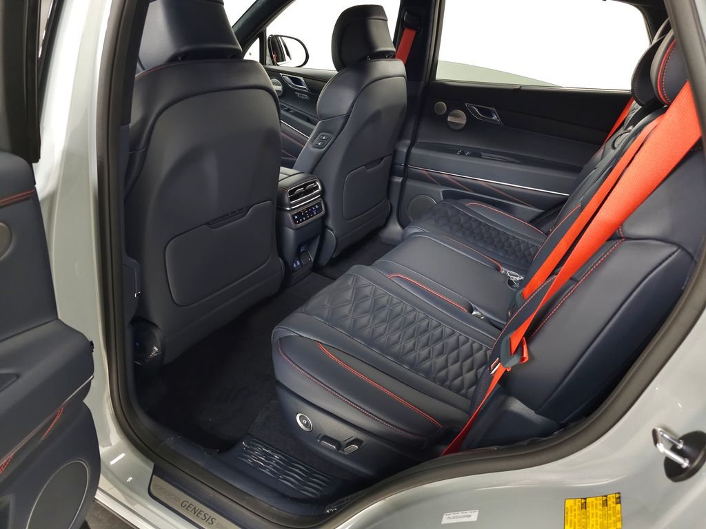 New 2027 Bering Blue Genesis 3.5T E-SC MHEV PRESTIGE image 32