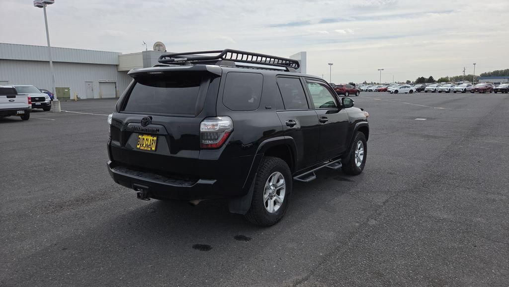 Used 2019 Black Toyota SR5 Premium image 7