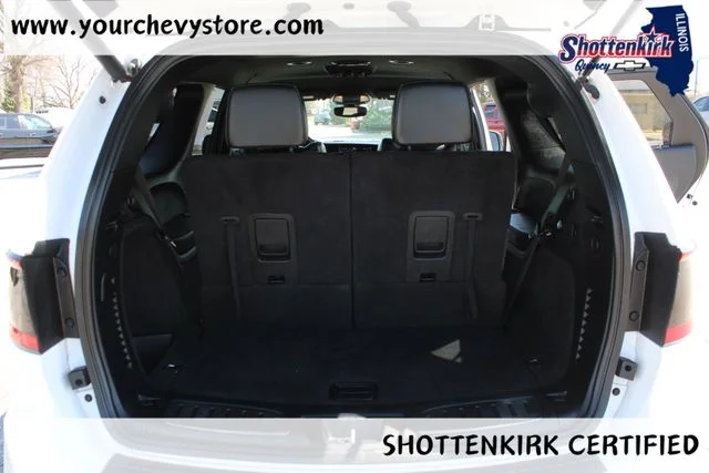 Used 2022 White Dodge R/T image 21