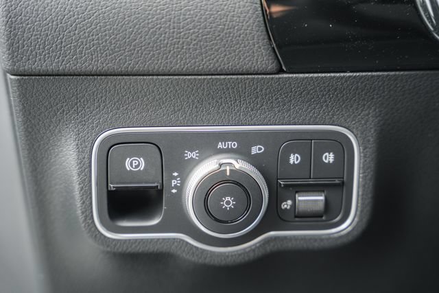 New 2026 Polar White Mercedes-Benz GLA 250 image 89