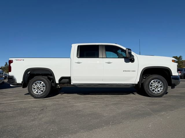 2026 Chevrolet Silverado 2500HD LT photo 4