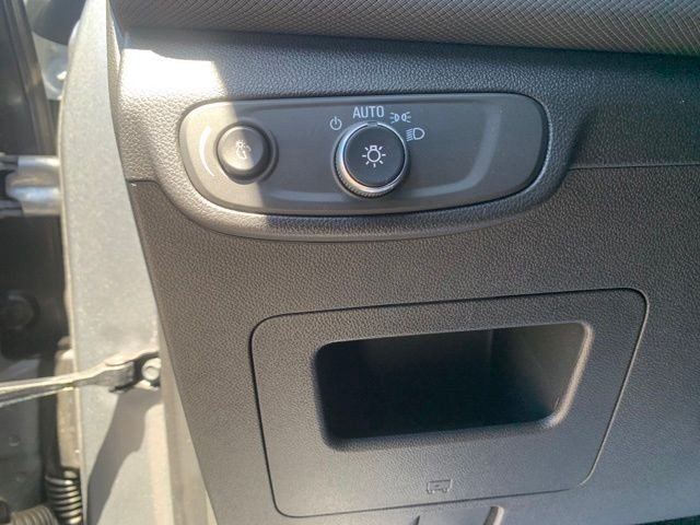 Used 2025 Gray Chevrolet LT image 14