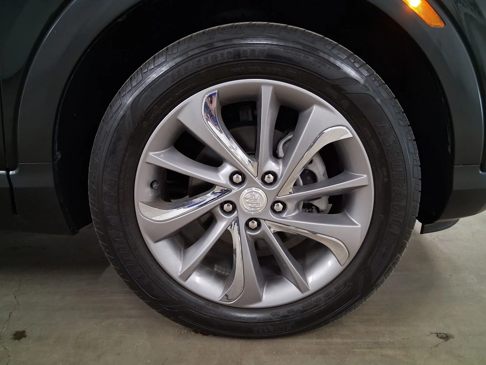 Used 2023 Black Buick Essence image 26
