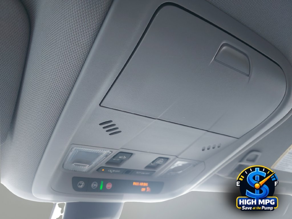 Used 2023 Silver GMC SLE image 12