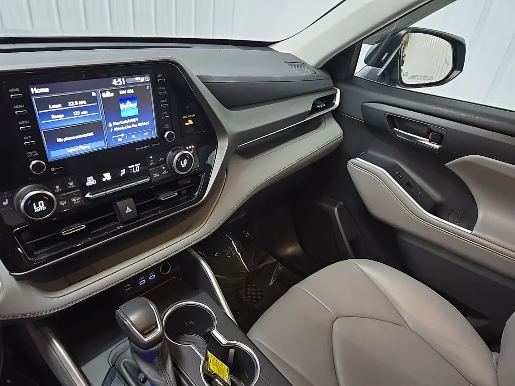 Used 2022 Blue Toyota XLE image 26